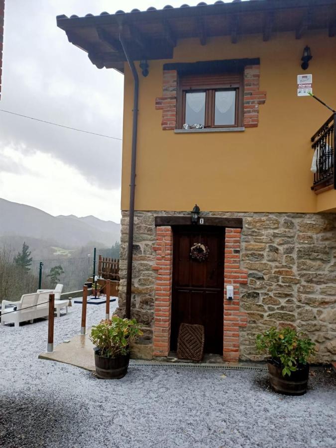 Appartamento Carroceu Rural Onís Esterno foto