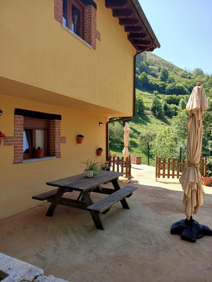 Appartamento Carroceu Rural Onís Esterno foto
